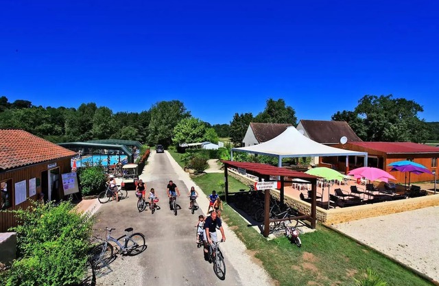 Camping Le Plein Air des Bories* - ECOLODGE TENT 5/7p 7 people