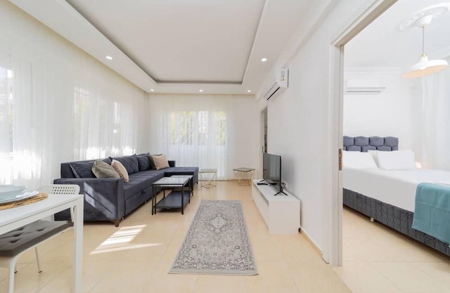 Furnished Flat with Shared Pool in Belek, Antalya