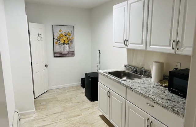 Cozy Apartment in Farmingville