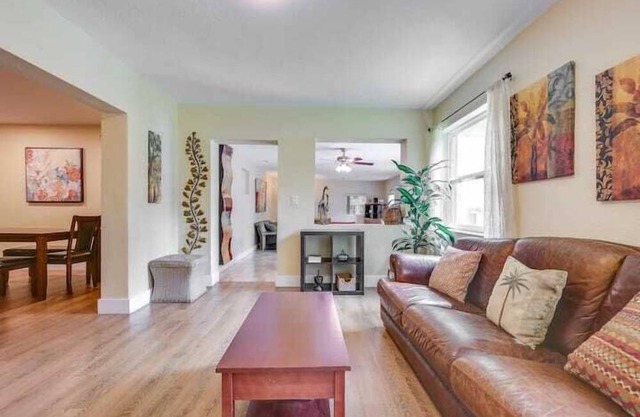 3 Bedroom 760686 by Houzlet