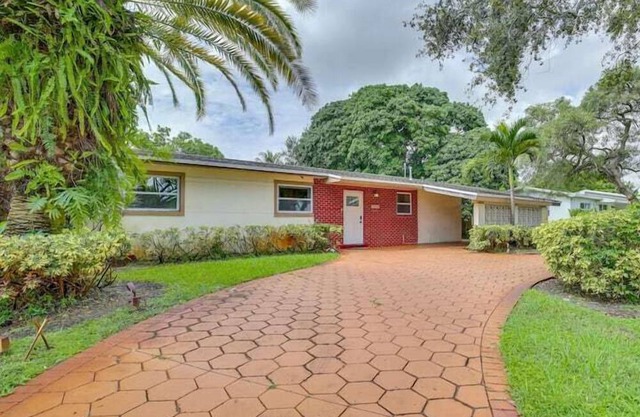 3 Bedroom 755387 by Houzlet