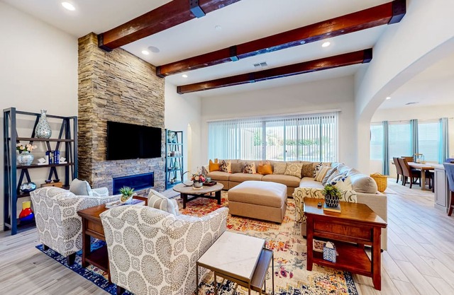 Mtn-view home with private pool, pool spa, grill, office, streaming, W/D, & AC