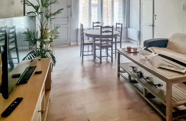Spend a wonderful time in this charming vacation home in a good location for many activities.