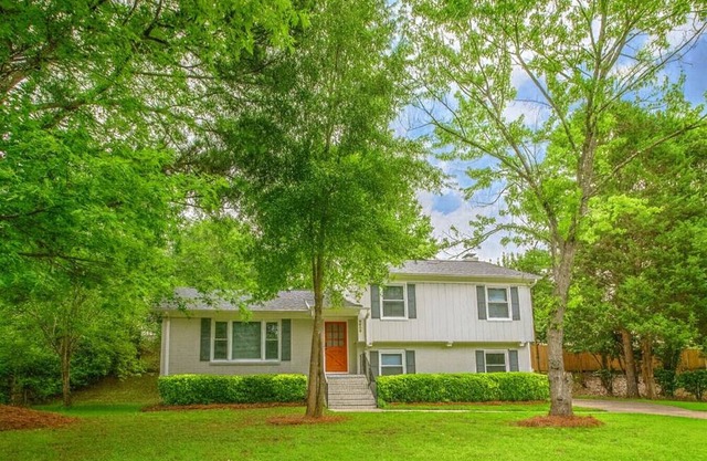 4BR Charlotte Escape|Patio-BBQ Grill-Pet-Friendly