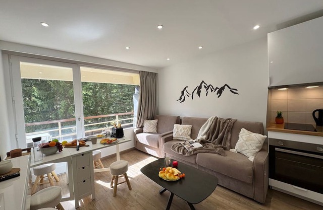 Cozy apartment in Vars, 3 people, perfect mountain getaway