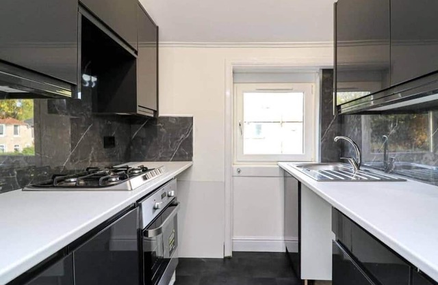 Cosy 3 bed flat in Kings Park