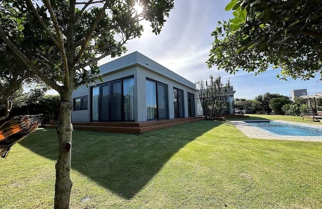 Casa de Praia Alto Padrão frente Mar