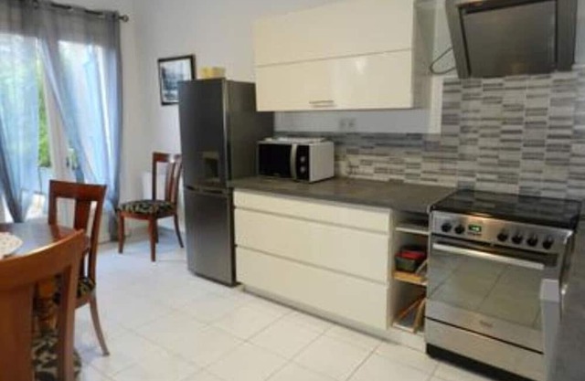 Gîte 'Gite Isis' with Private Terrace, Shared Garden and Wi-Fi