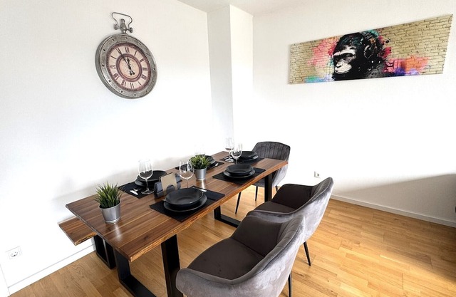 Upscale living with balcony, parking space and less than 10 minutes to the city center