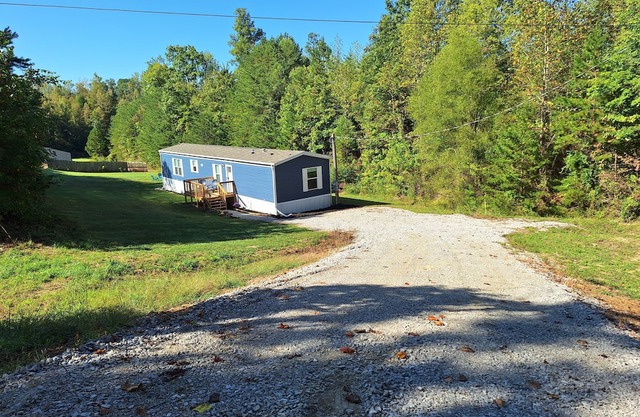 Secluded house near Cumberland Falls, Daniel Boone Forest and Laural Lake