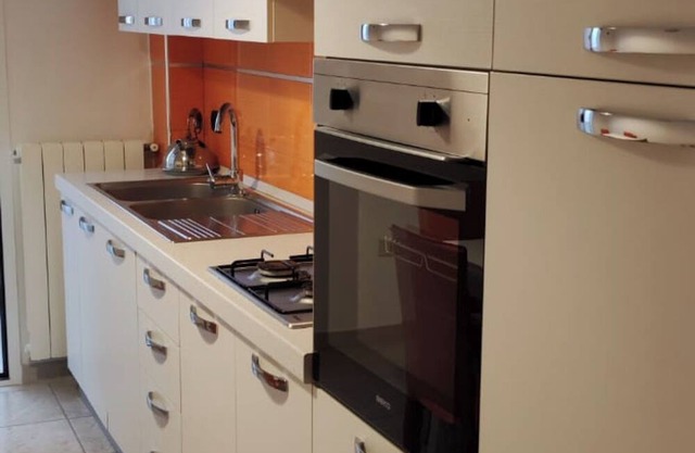 Super comfortable apartment within walking distance of downtown