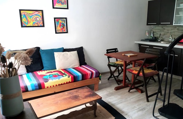 Apartment 'Cosy' with Wi-Fi and Air Conditioning