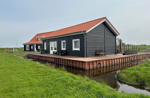BB Saari vacation home on the island de Woude in the Alkmaardermeer