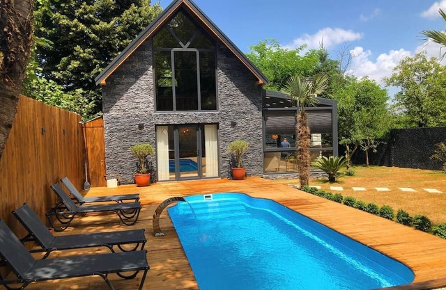 2+1 Private Pool - Sheltered - Fireplace 6 Person STONE HOUSE in Memnuniye