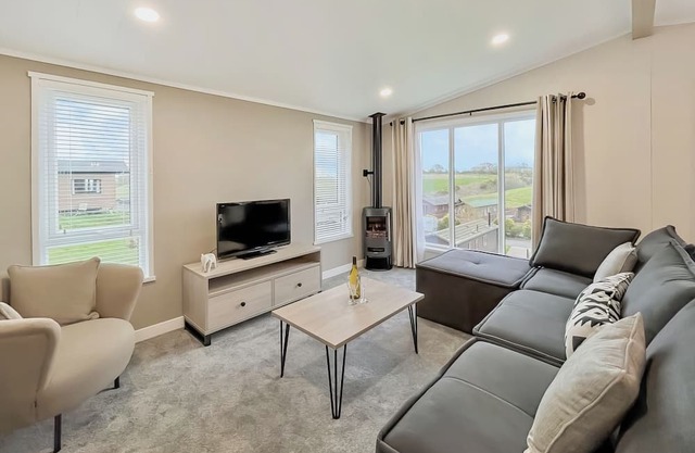 Superior Lodge 2 Bed