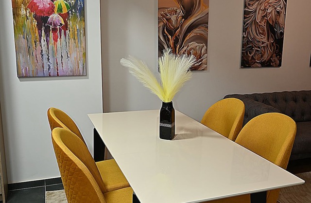 Charming 1-bedroom apartment with WiFi, AC in delightful Skopje