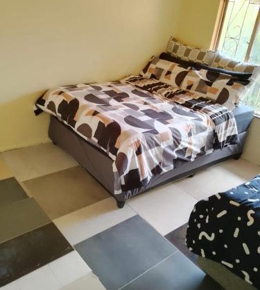 Kempton Park Lodge Esther Park