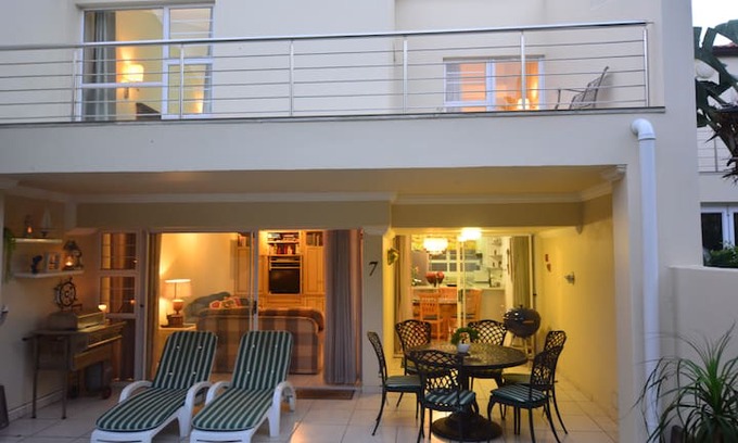 Umhlanga House | D7 Sea Lodge "On the Roxx", Umhlanga