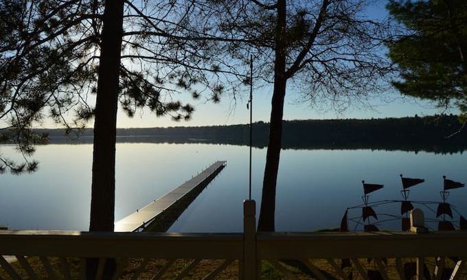 Hillman House | Large Lake Avalon Home