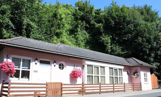 Saundersfoot House | Smugglers Cottage