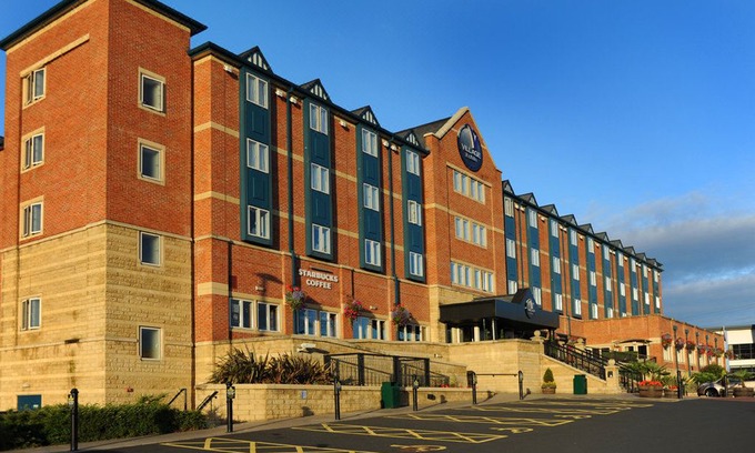 Walsall Hotel | Village Hotel Birmingham Walsall