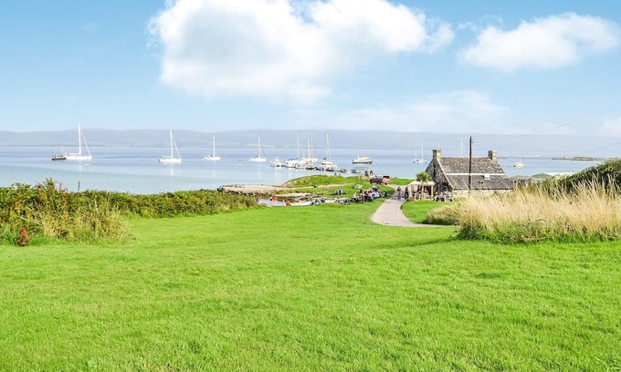 Gigha Cottage | 3 bedroom accommodation in Achamore