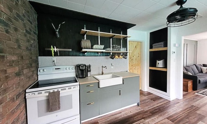 East Kootenay House | Platzl Pad in Downtown Kimberley