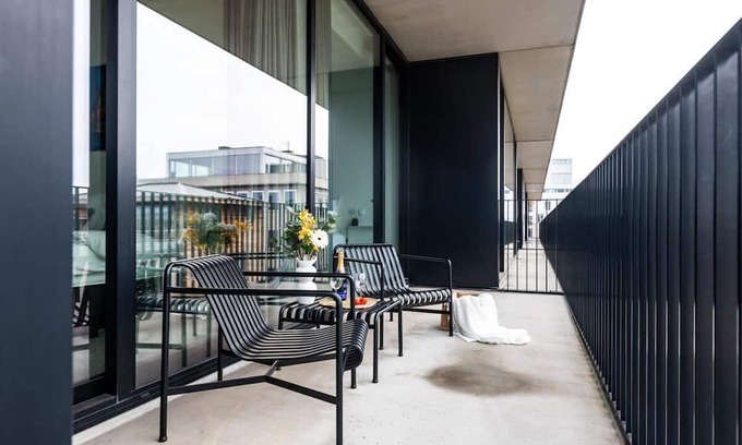 Stalingrad Apartment | Corner Apartment Summ