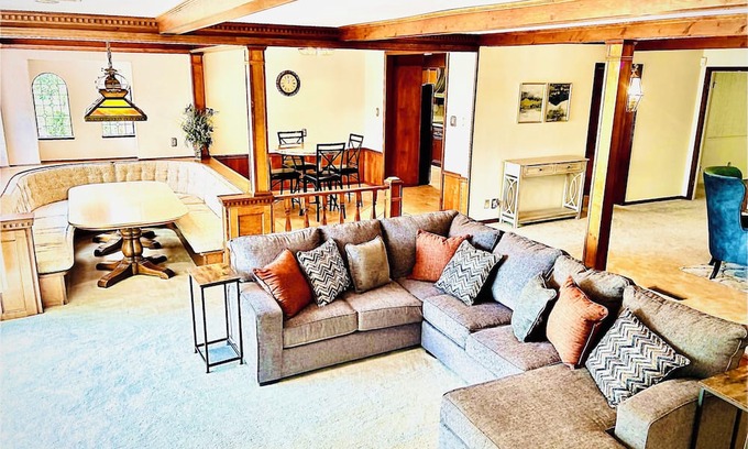 Ferndale House | CASAgrande