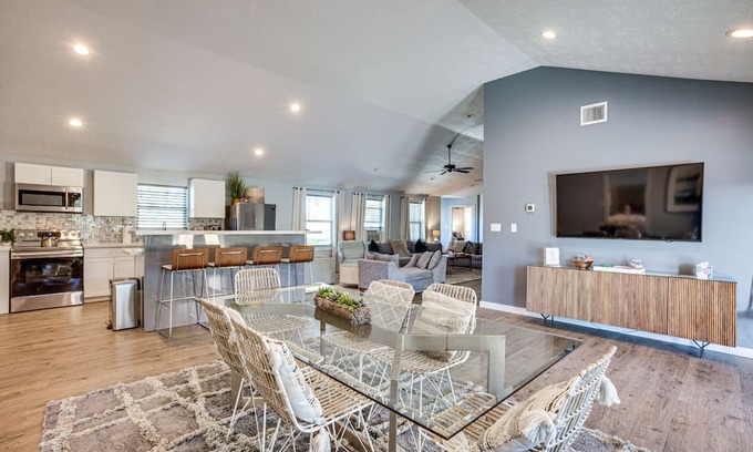 College Station House | College Station Vacation Rental: 4 Mi to Texas A&M