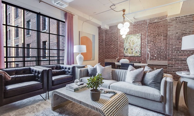 Virginia Highland Apartment | Malibu Retreat by Atlanta Luxury Rentals