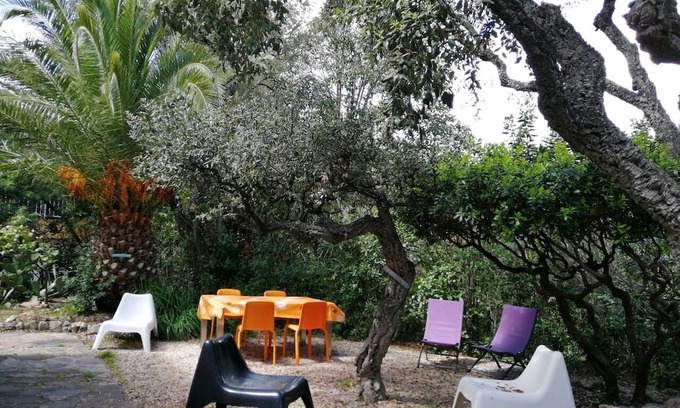 Saint-Aygulf Villa | Seaside and very quiet, ground floor villa renovated 6 people 90 m2 in beautiful garden