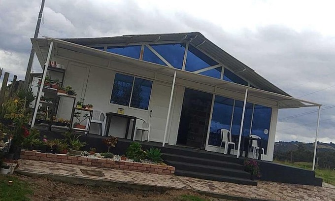 Tuta House | CASA VILLA LUZ