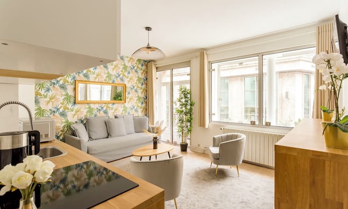 Quartier du Mail Apartment | Merveil Family Suite - Aboukir VIII