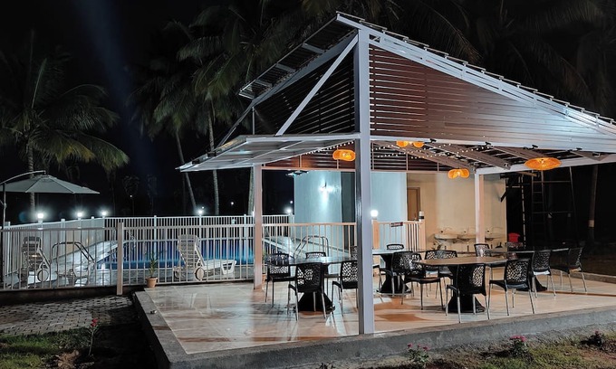 Hunsur Resort | Encanto Farmstay Resort