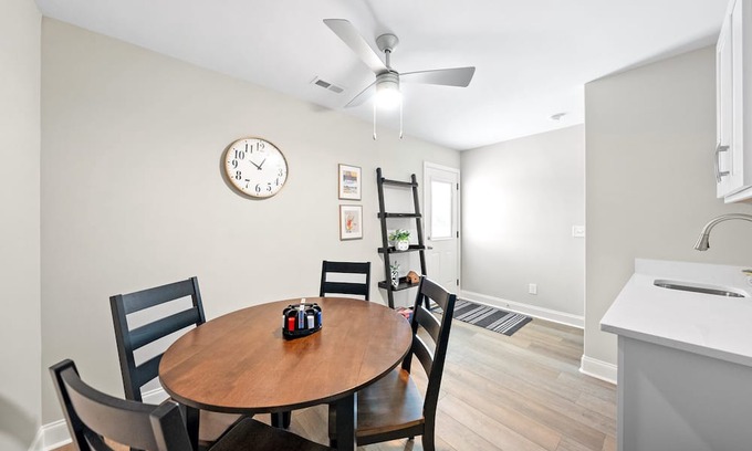 Clarksville House | Adam's Downtown Retreat w/Rooftop Access