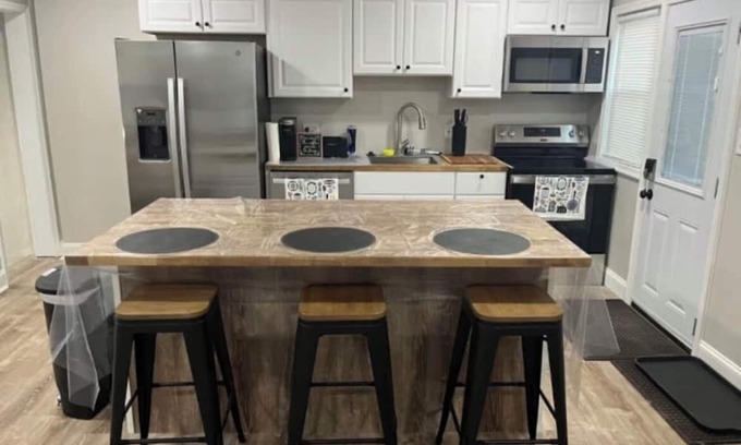 Stonewood-Pentwood-Winston House | Furnished House nHillen Rd, ColdSpring Ln, & Morgan State University Area