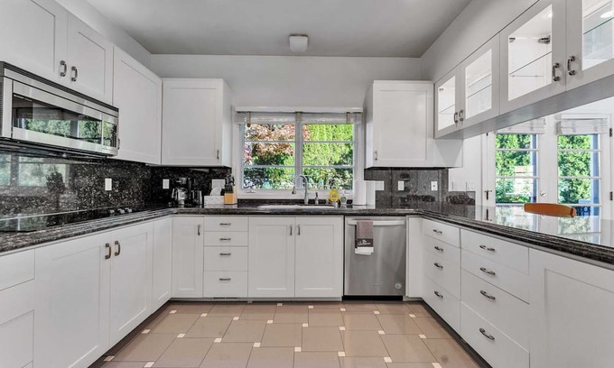 Northwest Portland House | Barnsley Court Retreat E#42234