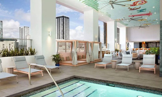 Downtown Miami Apartment | Cozy studio in lovely Miami with pool, gym, AC. Best location