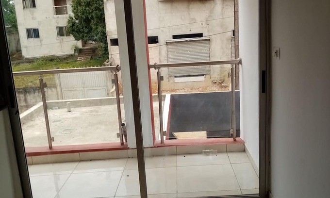 Angre Apartment | Studio Meublé à Abidjan Cocody Angré 9ème Tranche