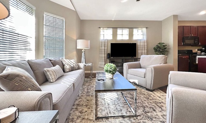 Citrus Park House | Spacious 3 BR Townhouse, Private 2-Car Garage