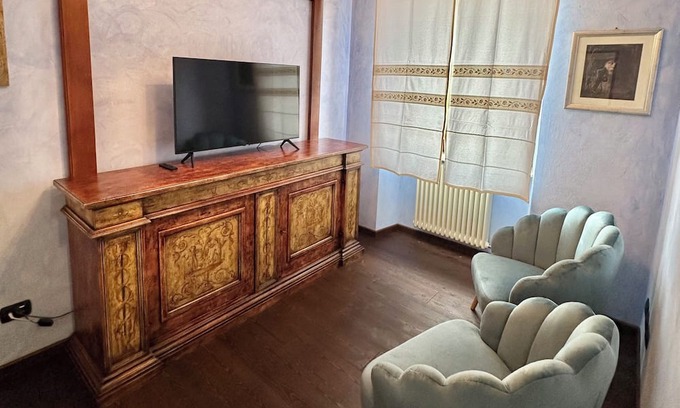 Cinecitta Apartment | Well Connected Charming Apartment, reserved free parking and two full bathrooms