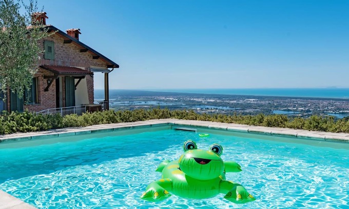 Corsanico House | Vacation home Agave by Interhome