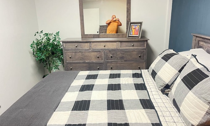 Stuart Apartment | Cozy 1-bedroom apartment in charming Stuart with AC, WiFi