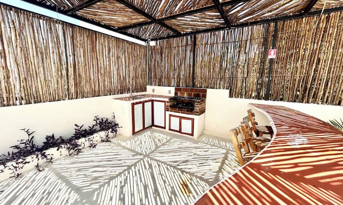 Tohoku Apartment | Tropical Escape - 10 minutes walk to the beach