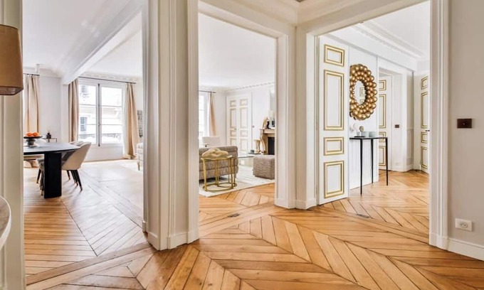 Saint-Thomas-d'Aquin Apartment | ENJOY THE EPITOME OF PARISIAN LUXURY - WHERE STYLE AND COMFORT BLEND SEAMLESSLY