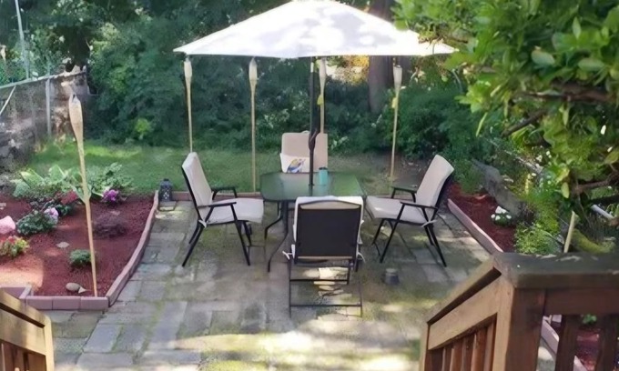 North Side House | Amazing Oasis Near NYC