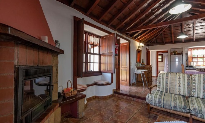 El Granel House | Holiday house Puntallana for 1 - 4 persons with 2 bedrooms - Holiday home
