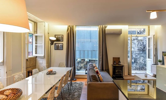 Sao Nicolau Villa | Apartment Tomas - Four Bedroom Villa, Sleeps 10