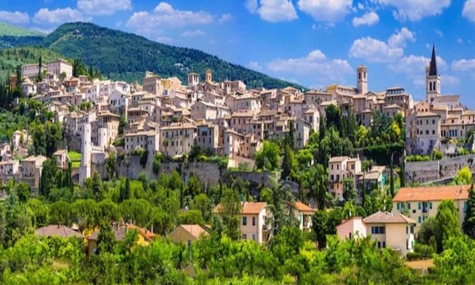 Spello Villa | Emerald Apt City Center
